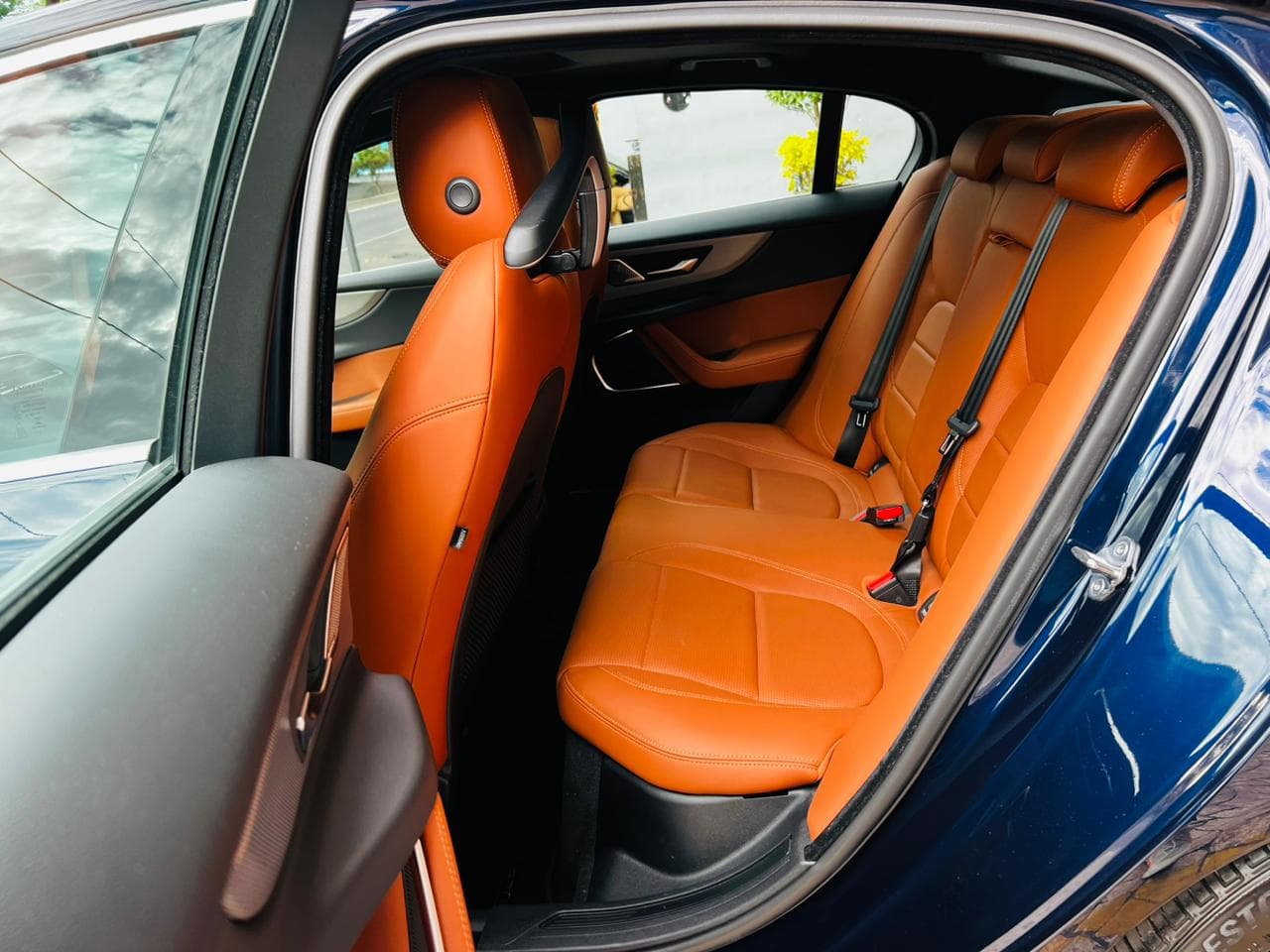 JAGUAR XE R DYNAMIC SE 300PS 2020 — foto 19