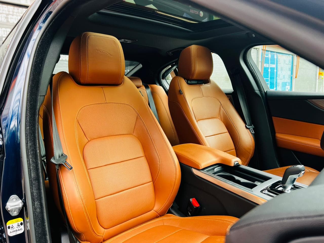 JAGUAR XE R DYNAMIC SE 300PS 2020 — foto 23