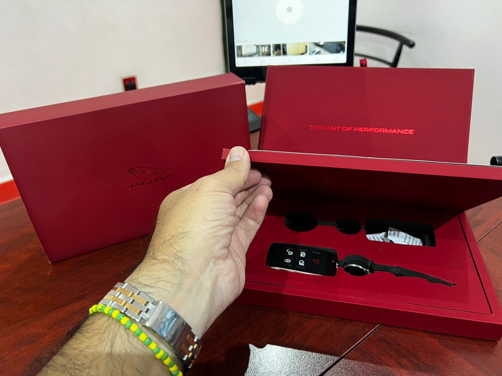 JAGUAR XE R DYNAMIC SE 300PS 2020 — foto 30