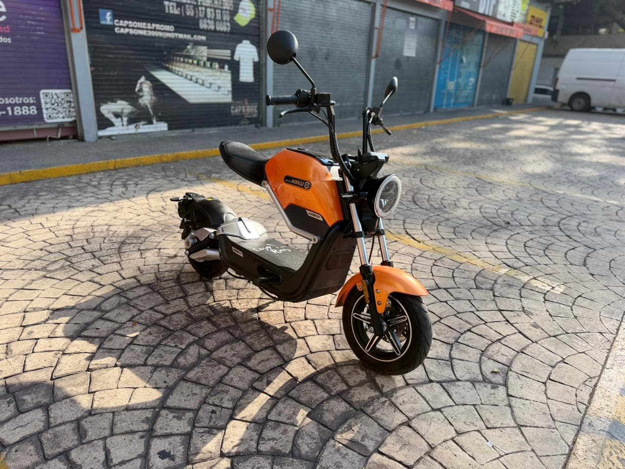 MOTO 100% ELECTRICA SUNRA MIKU MAX 2019 — foto 2