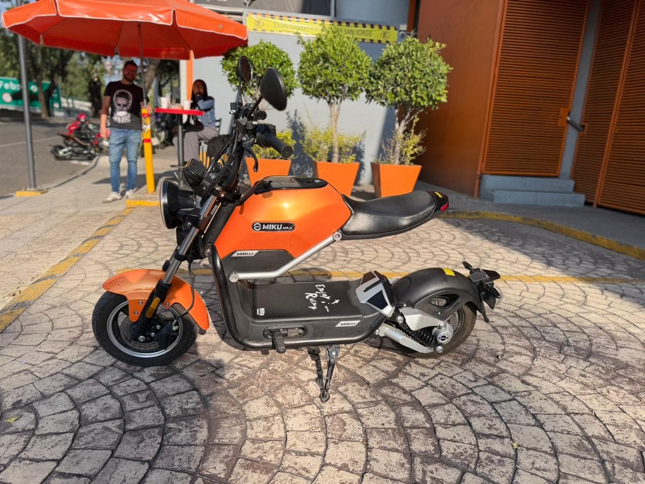 MOTO 100% ELECTRICA SUNRA MIKU MAX 2019 — foto 4