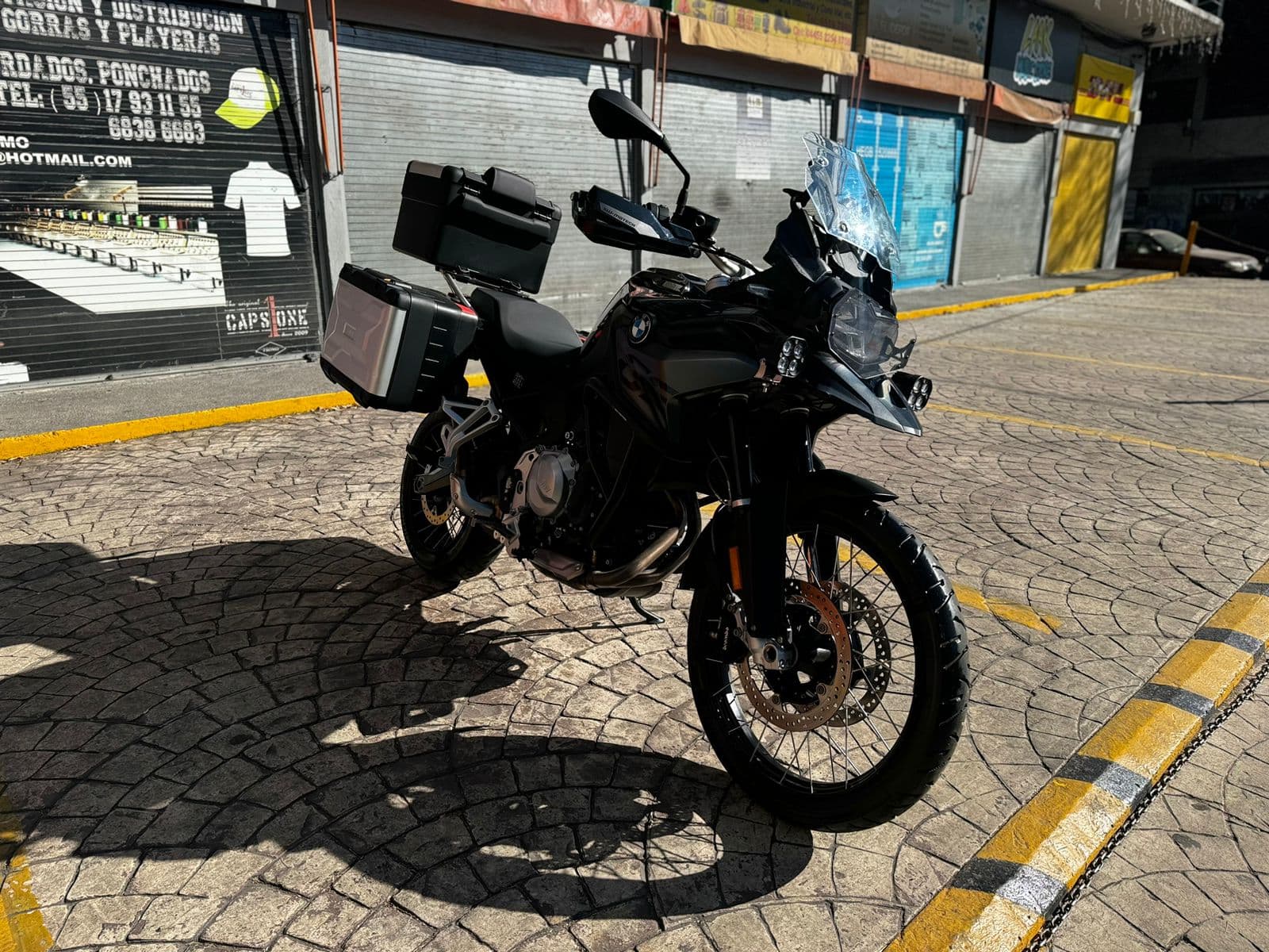 BMW F 850 2023 — foto 2