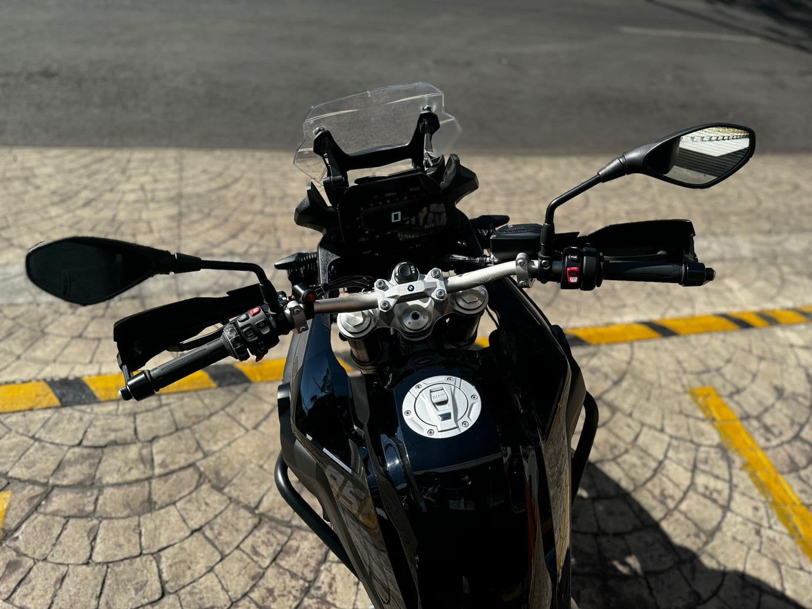 BMW F 850 2023 — foto 9