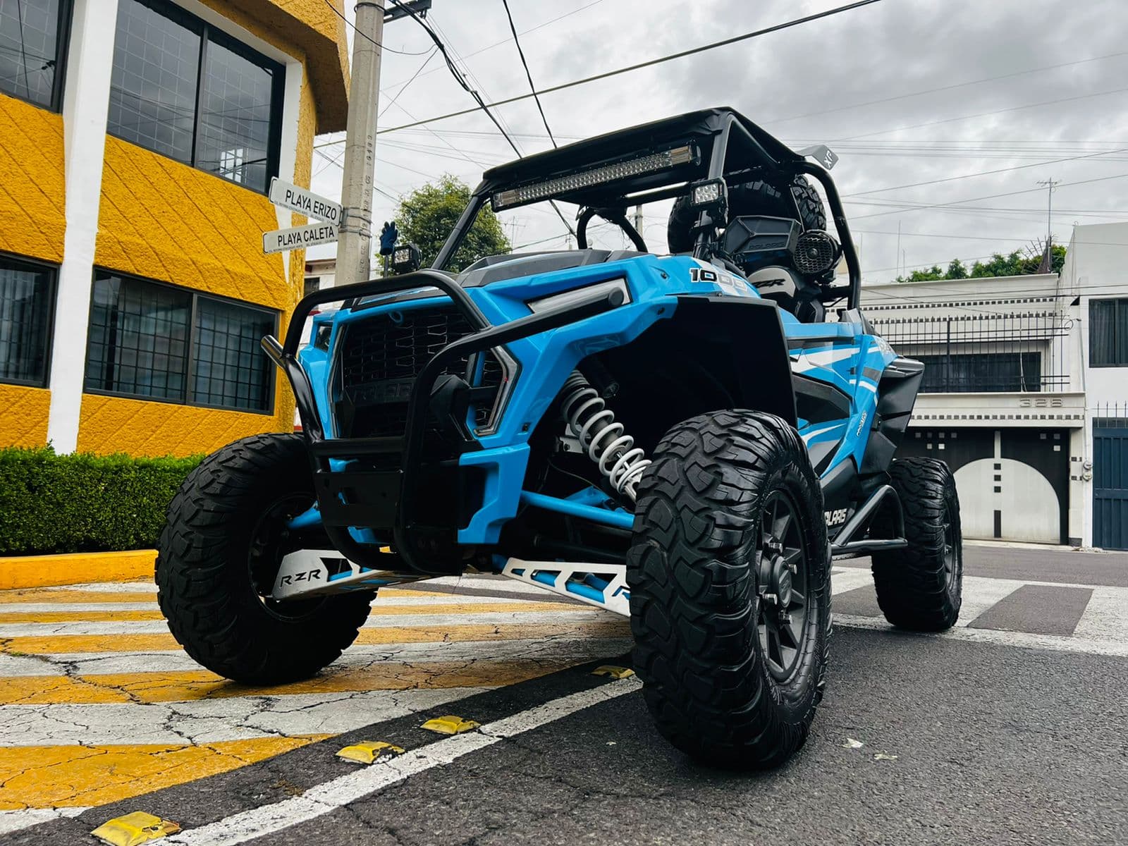 ATV POLARIS RZR XP 1000 4X4 2019 — foto 10