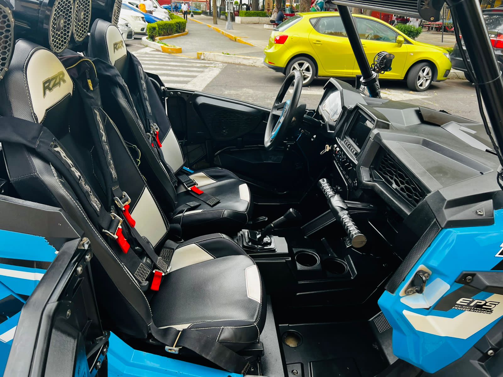 ATV POLARIS RZR XP 1000 4X4 2019 — foto 21