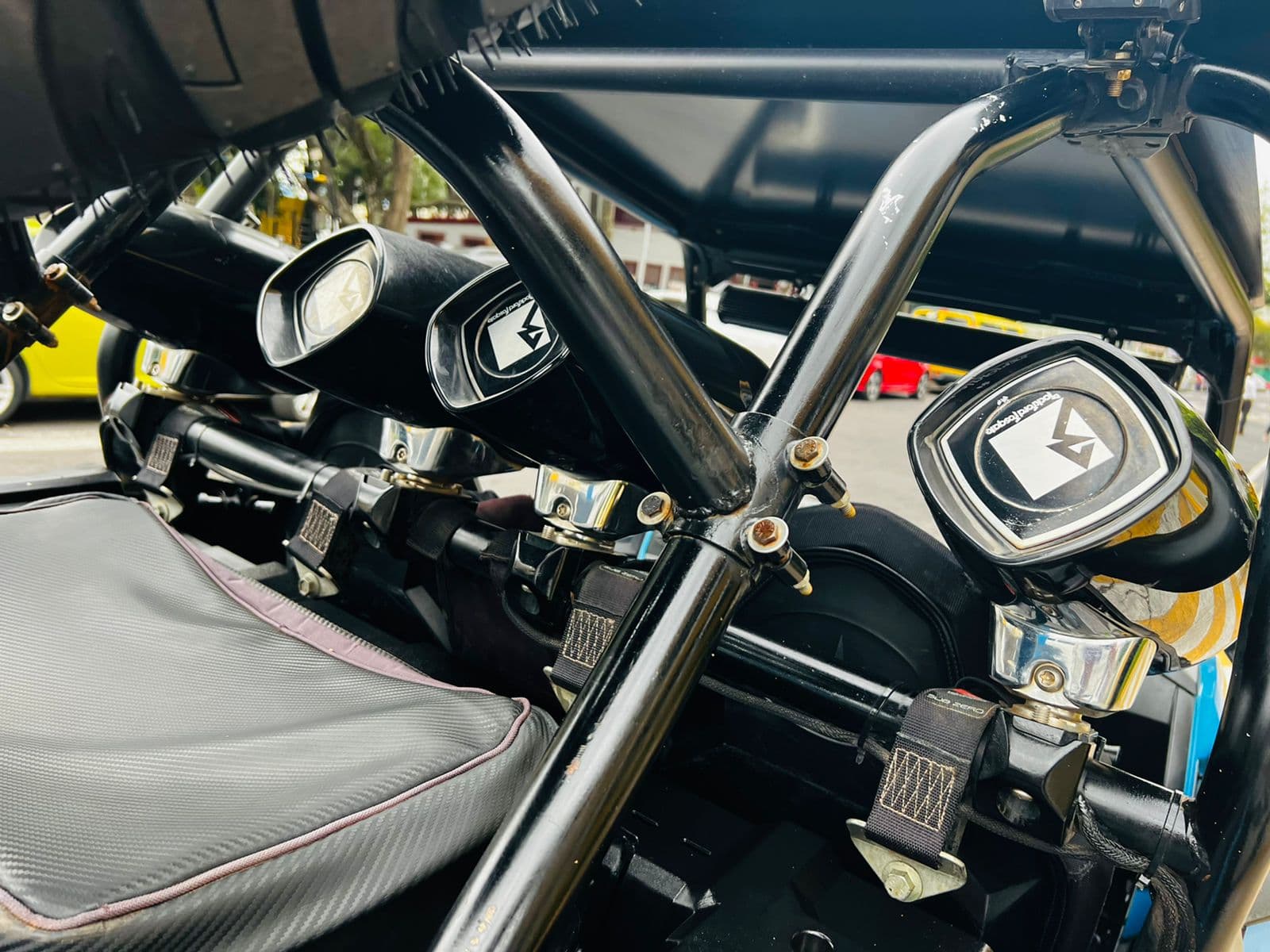 ATV POLARIS RZR XP 1000 4X4 2019 — foto 24