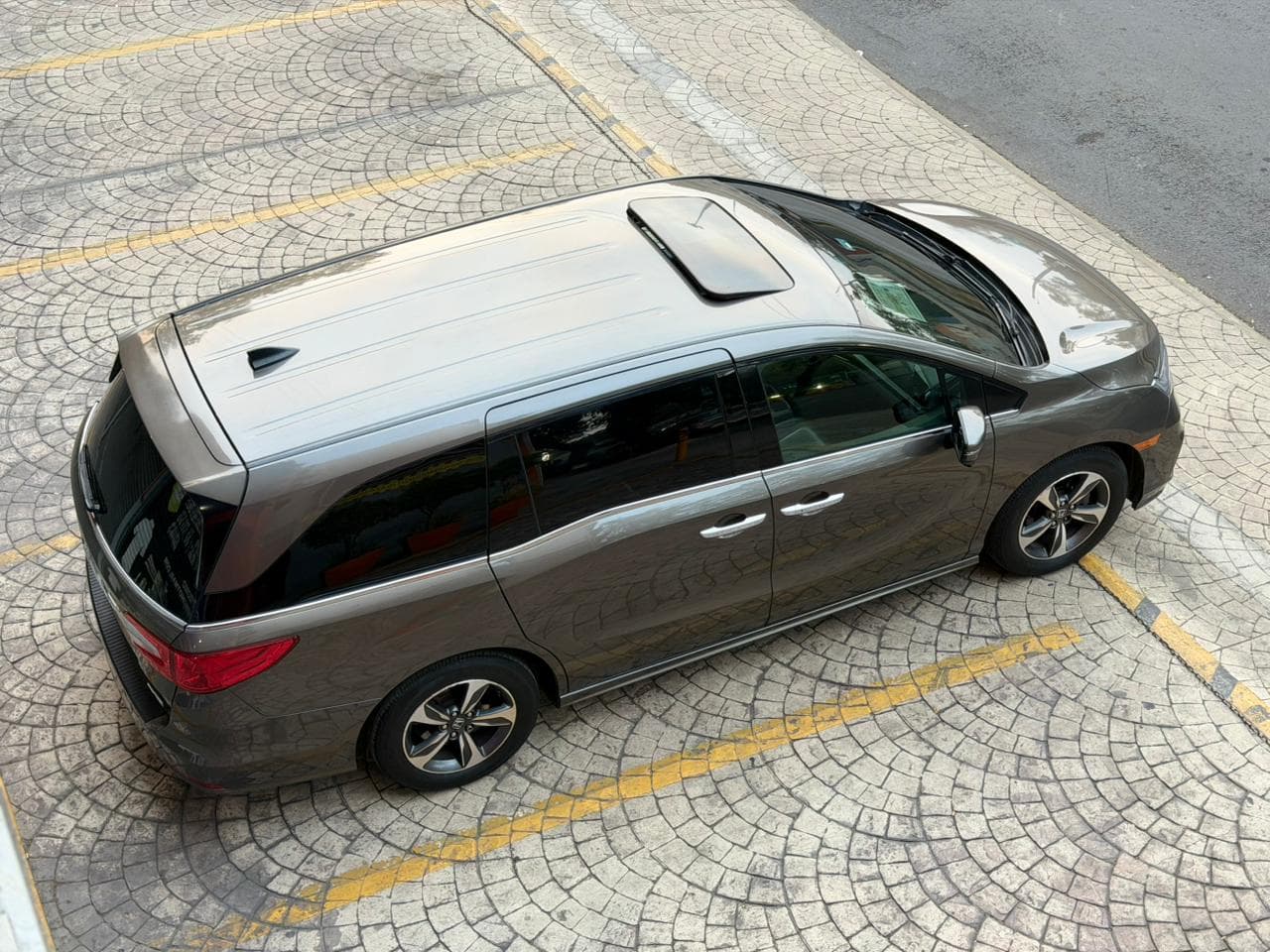 HONDA ODYSSEY TOURING 2019 — foto 33