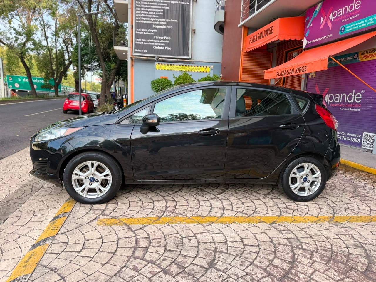 FORD FIESTA SE HB 2015 — foto 4
