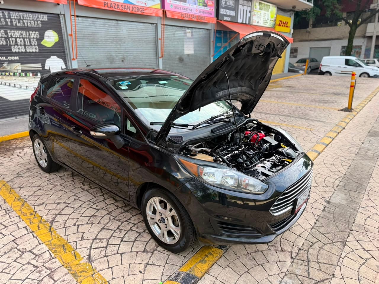 FORD FIESTA SE HB 2015 — foto 13