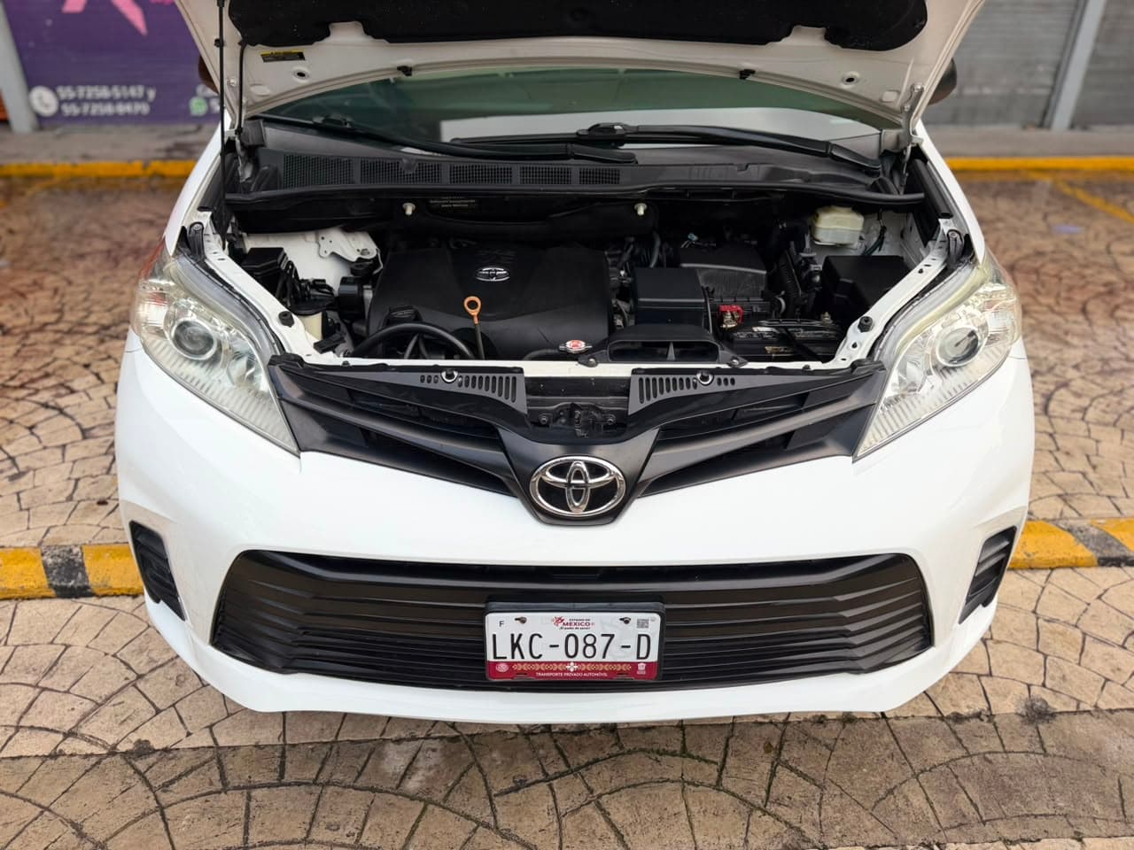 TOYOTA SIENNA CE 2020 — foto 11