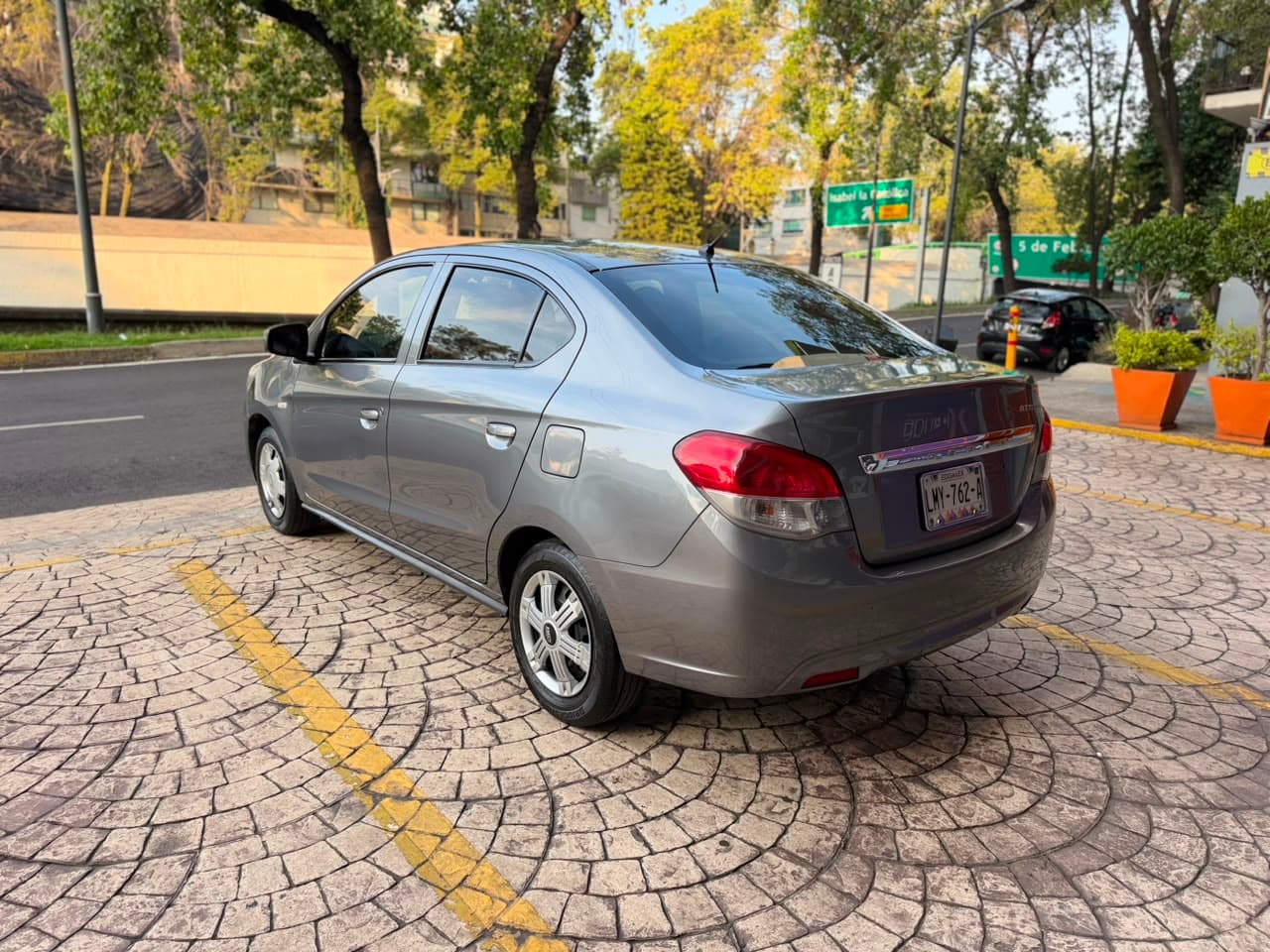 DODGE ATTITUDE SE 2023 — foto 7
