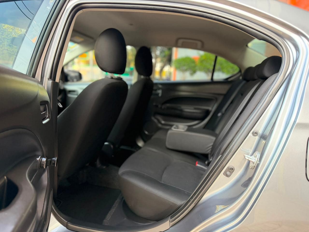 DODGE ATTITUDE SE 2023 — foto 19