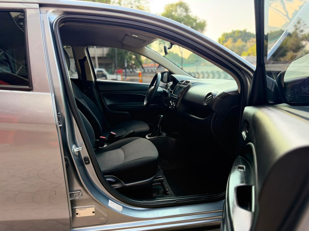 DODGE ATTITUDE SE 2023 — foto 22