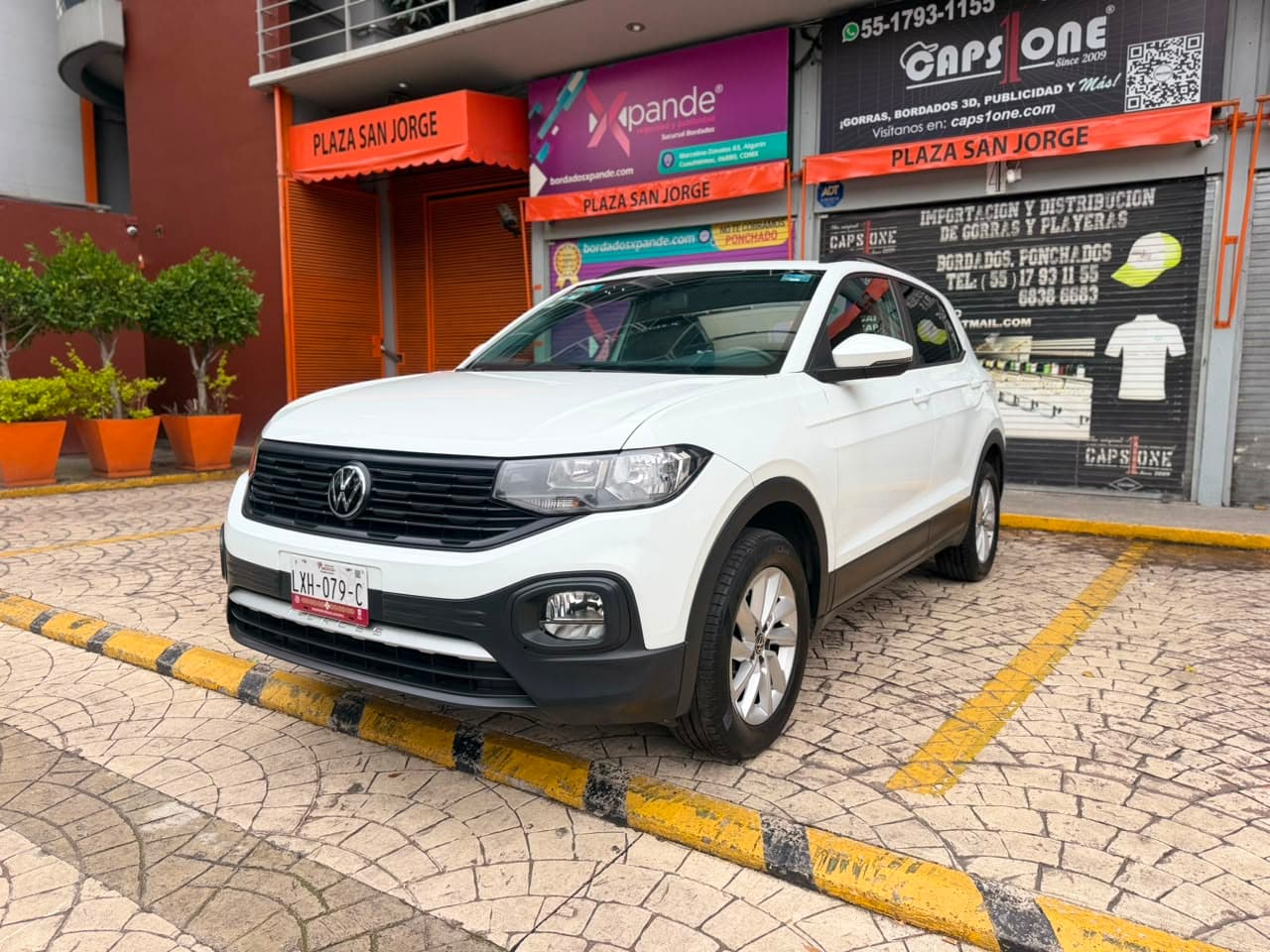 VOLKSWAGEN T-CROSS TRENDLINE 2024