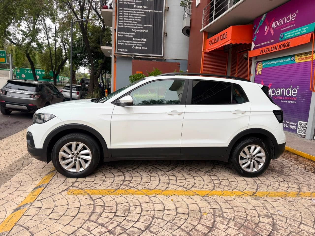 VOLKSWAGEN T-CROSS TRENDLINE 2024 — foto 4