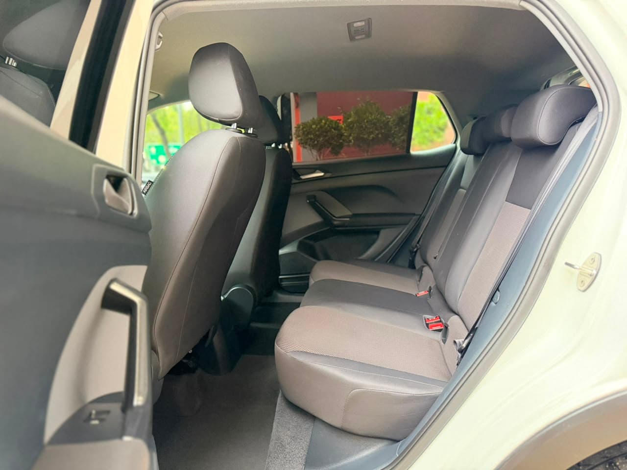 VOLKSWAGEN T-CROSS TRENDLINE 2024 — foto 19