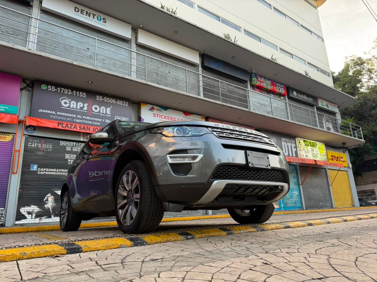 LAND ROVER DISCOVERY SPORT 2018 — foto 10
