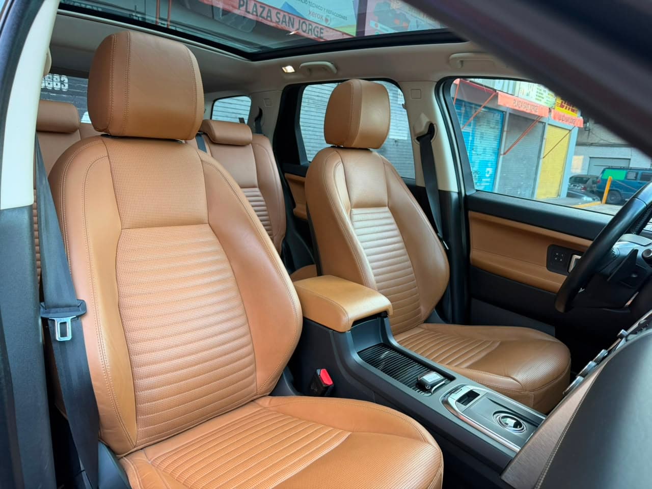 LAND ROVER DISCOVERY SPORT 2018 — foto 25