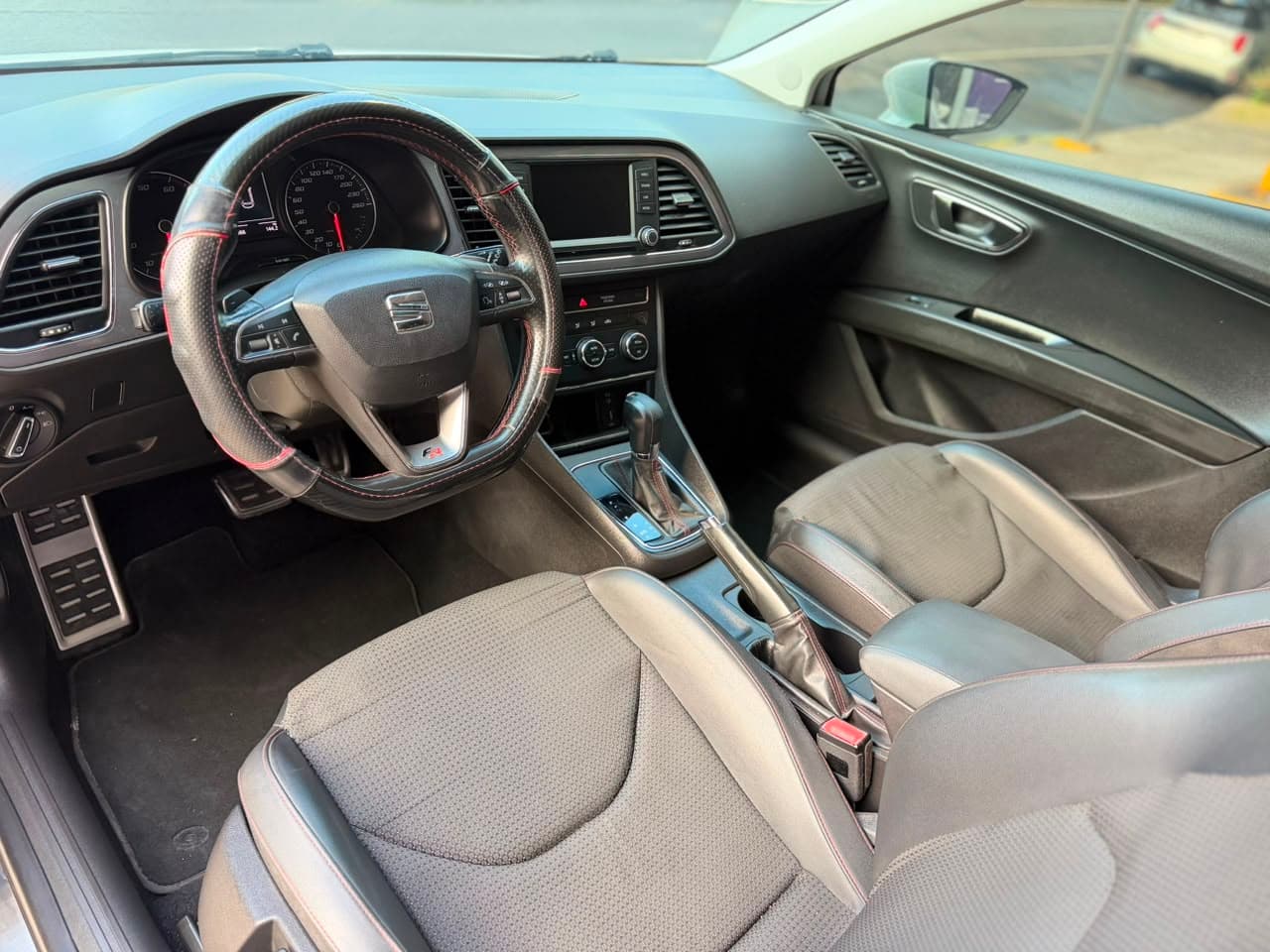 SEAT LEON FR 2016 — foto 16